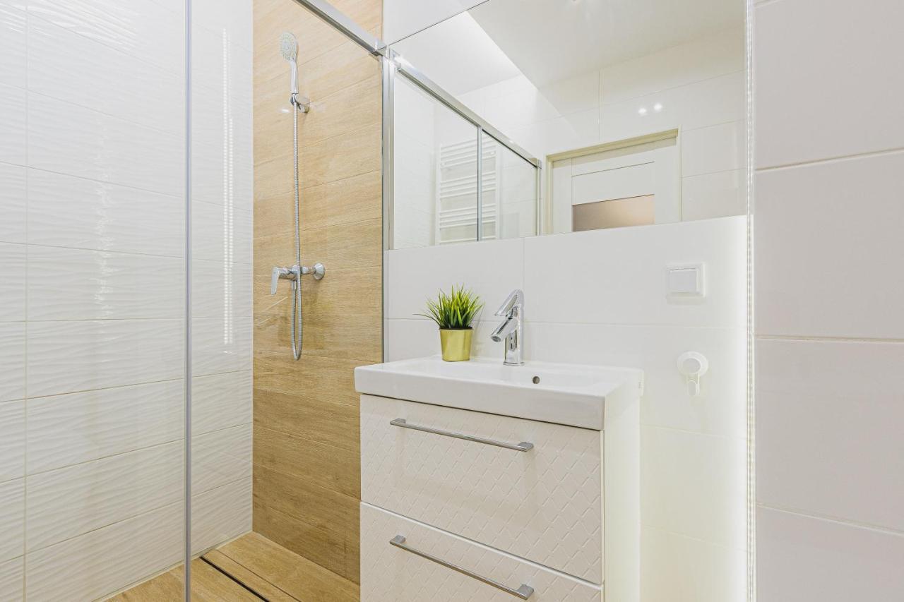 Floris Apartment 罗兹 外观 照片